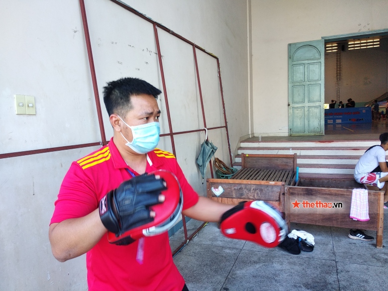 Vinh 'Tyson' won the dramatic reverse at the opening day of the National Boxing Championship - Photo 20