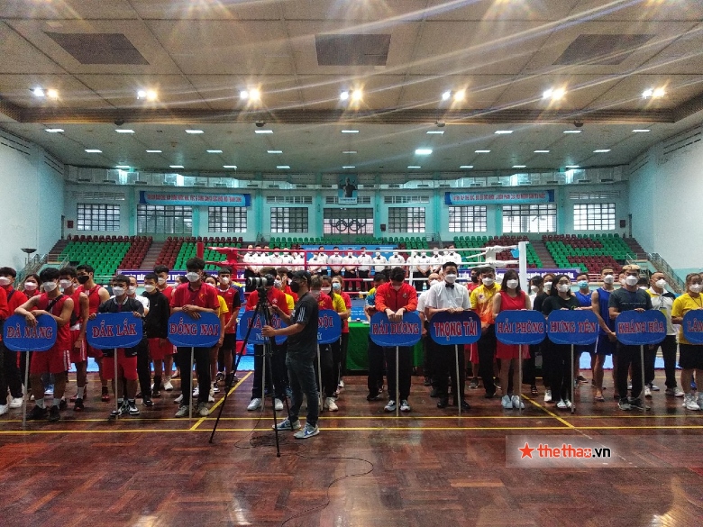Vinh 'Tyson' won dramatic at the opening day of the National Boxing Championship - Photo 21