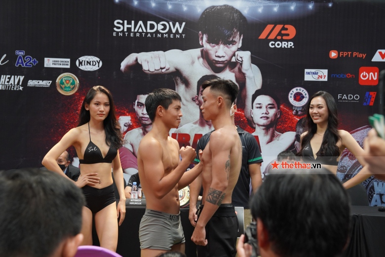Huu Toan calmly, Hong Dat approached the opponent at the press conference of Boxing WBA Asia: Vietnamese Dream - Photo 4