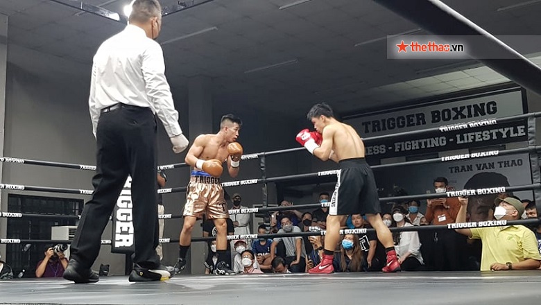 Tran Van Thao Ha measured the game of Thailand's unbeaten champion in just 2 rounds - Photo 1