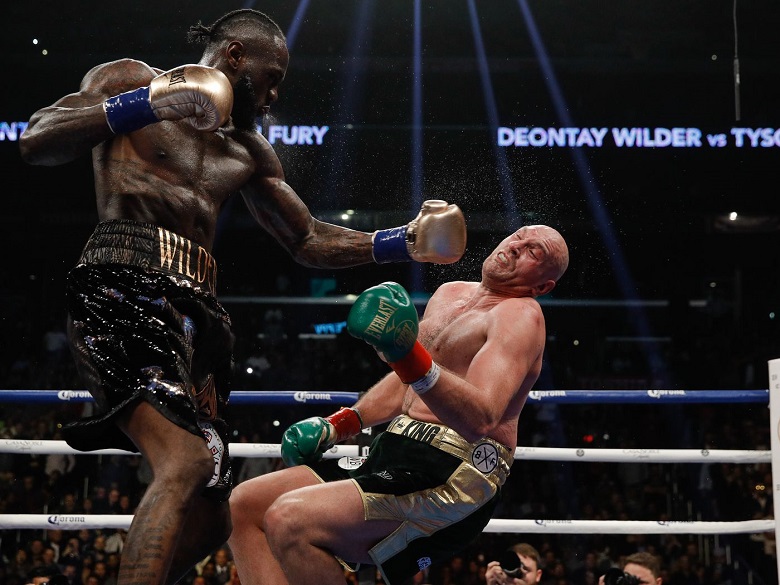 Top 5 matches worth watching by Tyson Fury - Photo 4