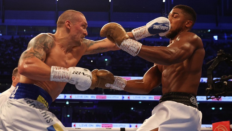 Anthony Joshua lost points, Oleksandr Usyk won 4 heavy belts - Photo 2