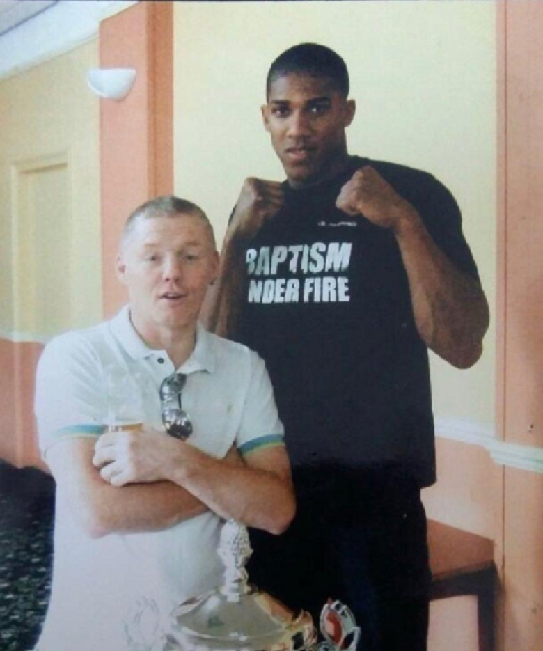 How did 2 weeks in the prison change Anthony Joshua? - Photo 4