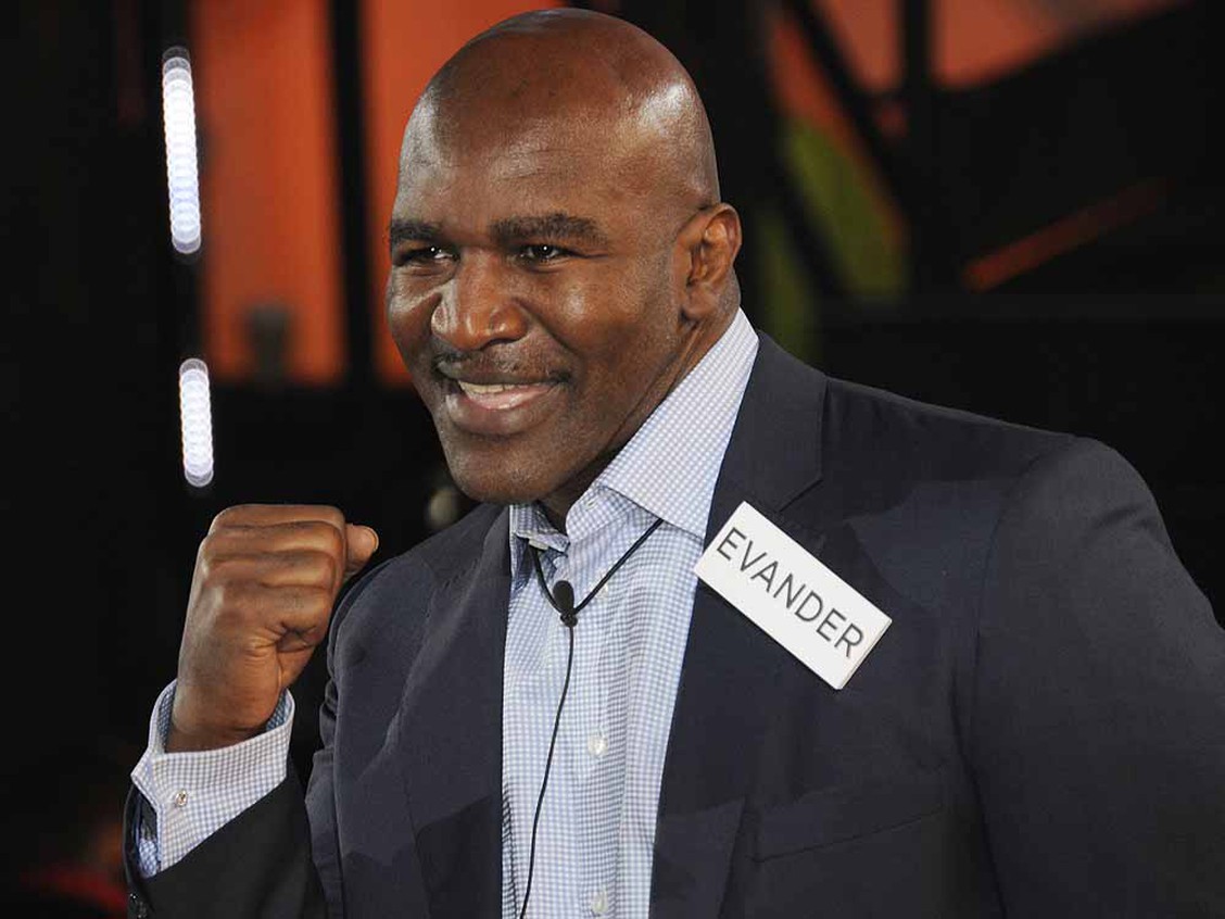 Oscar de la Hoya positive for Covid-19, Holyfield will fight Vitor Belfort? - Photo 2