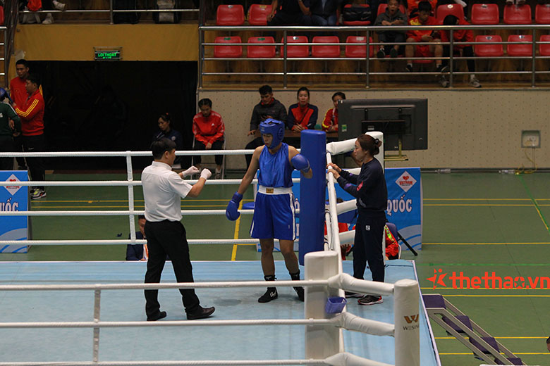 38 -year -old boxing boxing 3 months, straight to the final of the Congress - Photo 1
