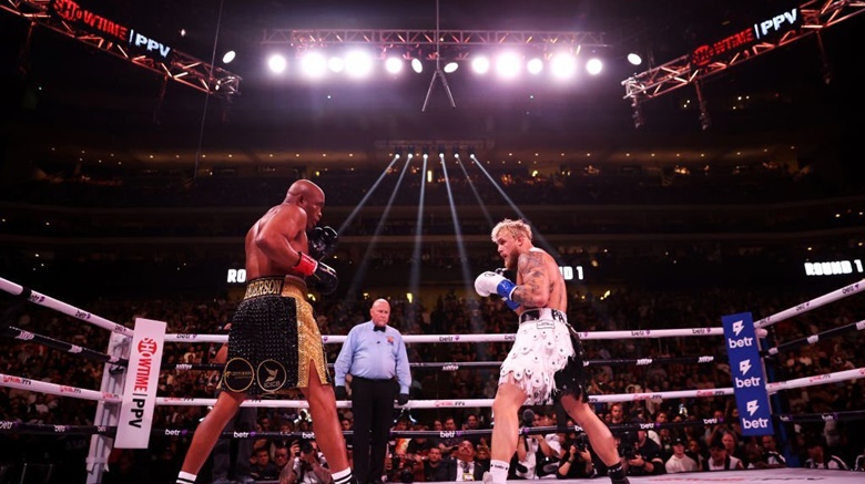 'Single Poison' Jake Paul Lowered the legendary UFC Anderson Silva - Photo 1