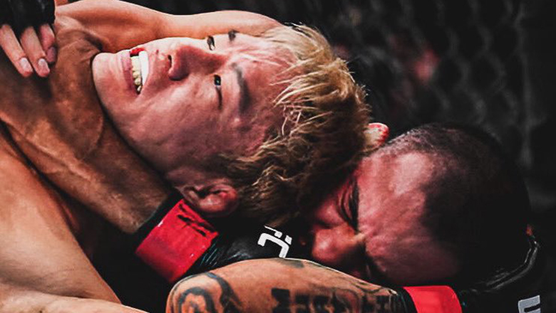 Alexandre Pantoja Lower Kai Asakura, successfully defended UFC championship - Photo 1