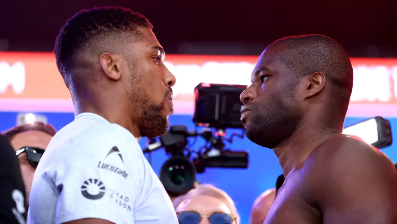 Anthony Joshua painting IBF belt against Daniel Dubois - Photo 1