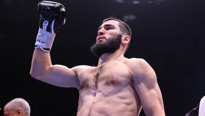 Beterbiev aimed at BIVOL after the Yarde victory - Photo 1