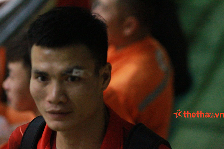 Boxing Congress: Nguyen Van Duong shed blood on the first day - Photo 7