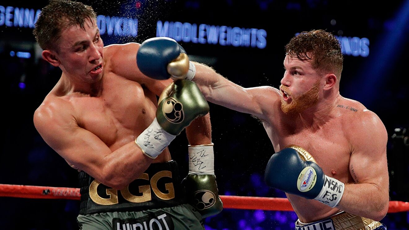 Canelo Alvarez calls GGG a 'bastard' at the recovery confirmation meeting - Photo 2
