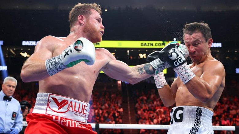 Canelo Alvarez had to have left hand surgery after defeating GGG - Photo 1
