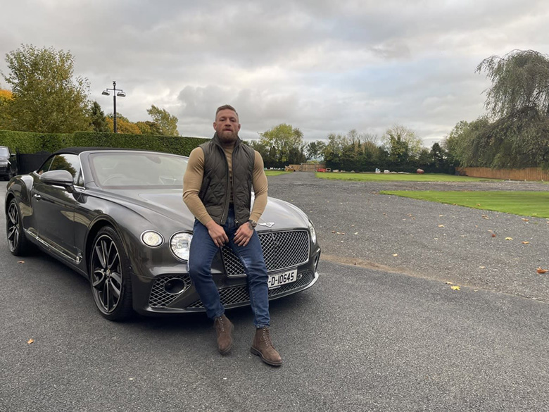 Conor McGregor was arrested and confiscated super cars for speeding - Photo 2