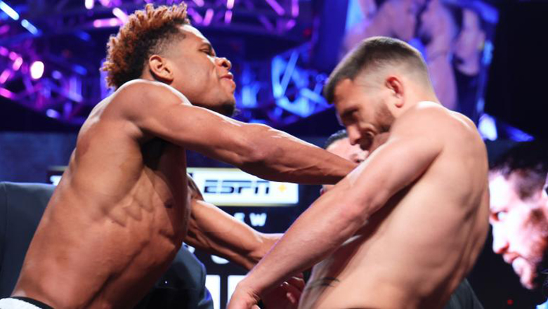 Devin Haney pushed Lomachenko at the meeting before the match - Photo 1