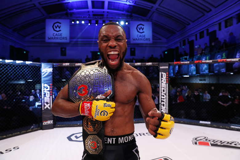 Dominique Wooding signed a competition at Professional Fighters League season 2023 - Photo 3