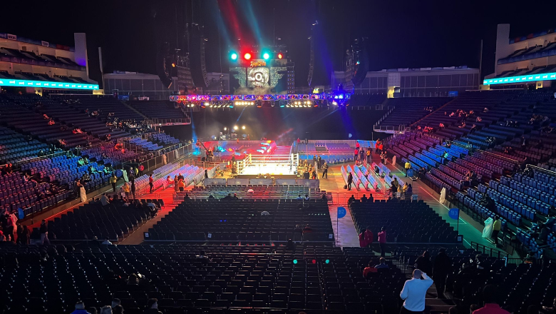 The English audience 'criticized' Mayweather, did not come to see the Lonely Cau Lon - Photo 1