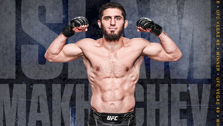 How is the performance of Islam Makhachev before the belt protection match at UFC 294? - Photo 1