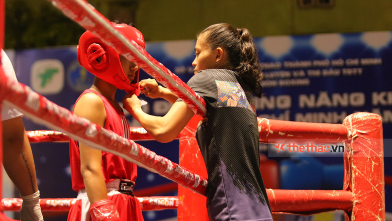 Huynh Ha Huu Hieu is a coach at the Young and Gifted Boxing Championship in Ho Chi Minh City 2024 - Photo 1