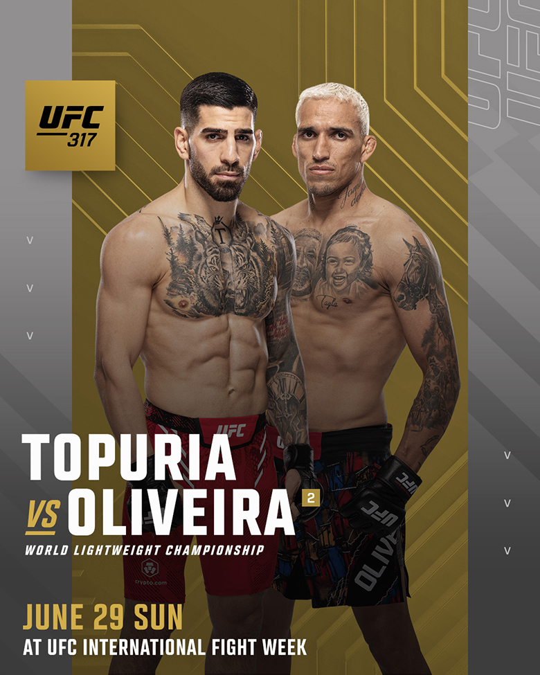 Ilia Topuria paints with Charles Oliveira at UFC 317 - Photo 2