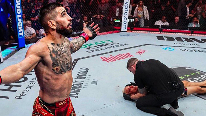 Ilia Topuria won the knock -out Charles Oliveira, won UFC Lightweight - Photo 1