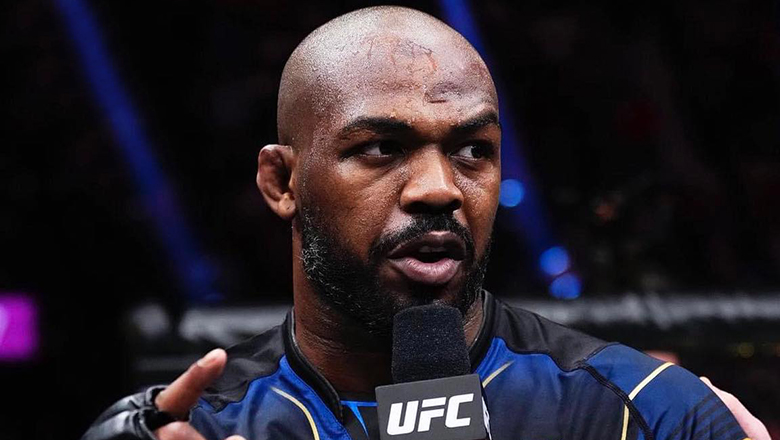 Jon Jones implies that UFC hides the schedule that makes her criticized - Photo 1