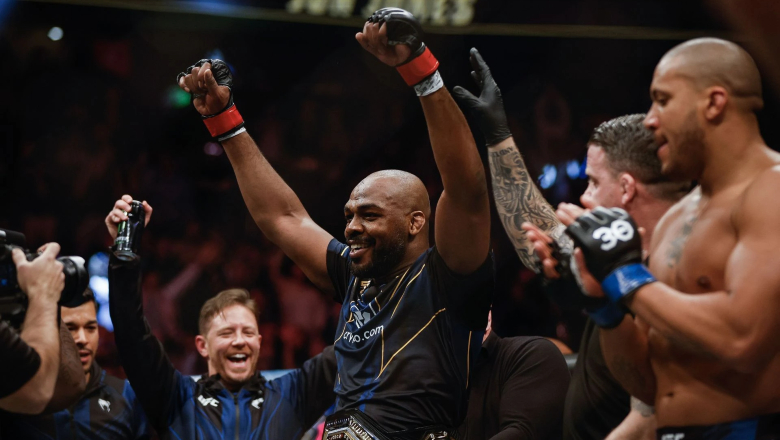 Jon Jones topped the UFC P4P rankings - Photo 1