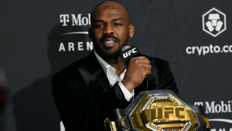 Jon Jones was prosecuted for threatening to kill doping samples - Photo 1
