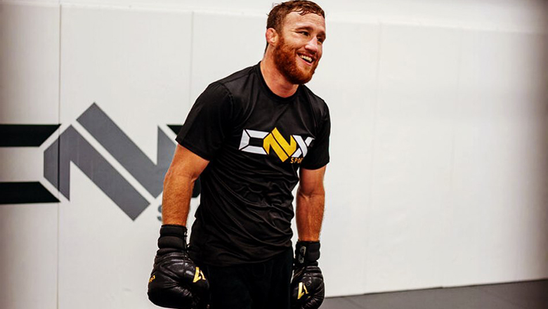 Justin Gaethje wants UFC 300 reward to increase to 300,000 USD - Photo 1