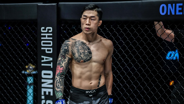 Kim Jae Woong 'booted slightly' with Chinese boxers before challenging Thanh Le - Photo 1