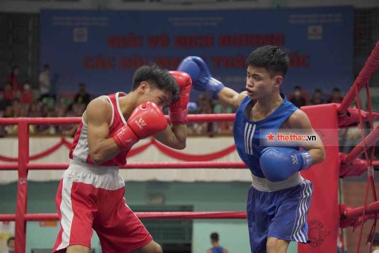 Le Huu Toan won back in the national boxing final - Photo 1