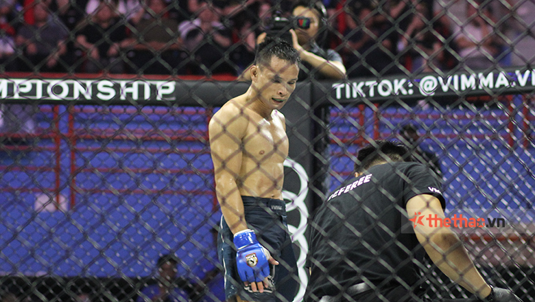 Le Van Tuan won Duong Thanh Hung, approached the Top 3 Lion Championship - Photo 1