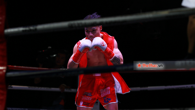 Lead the Beginning: Vo Hong Dat TKo rival in the first half after 4 times of punching - Photo 1
