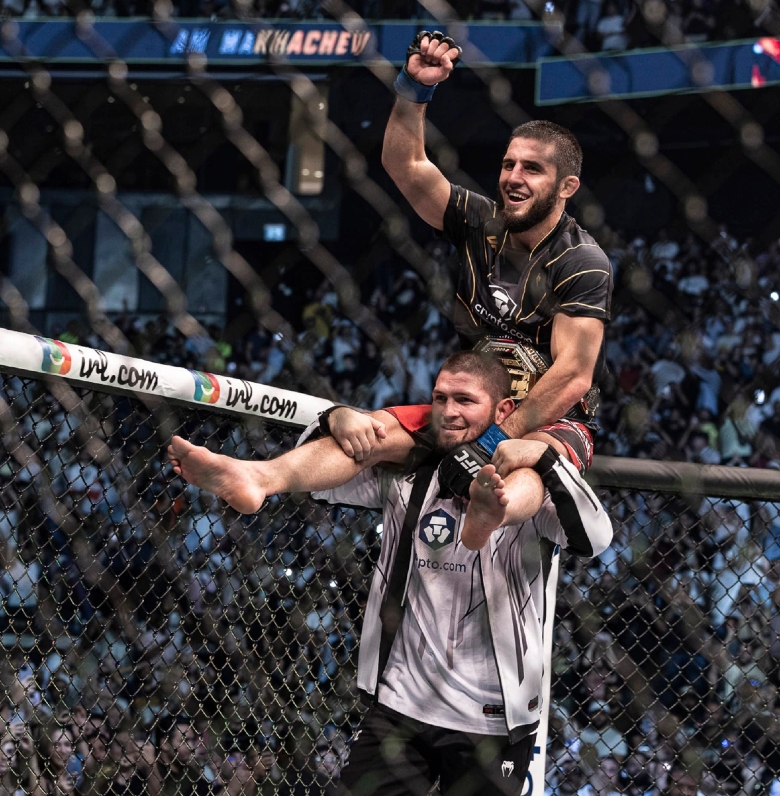 UFC 280 results: Makhachev becomes a new Lightweight Championship - Photo 2