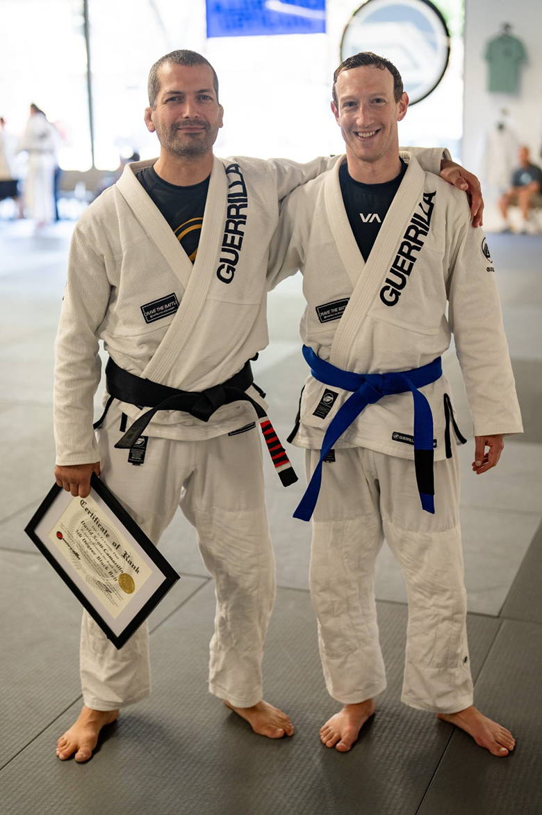 Mark Zuckerberg broke ligaments, surgery because of MMA - Photo 2
