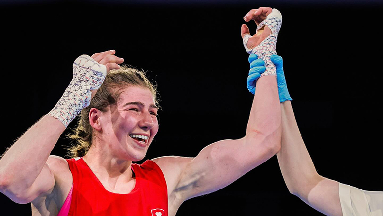 Martial artists win the European Boxing Championship received 15,000 USD - Photo 1