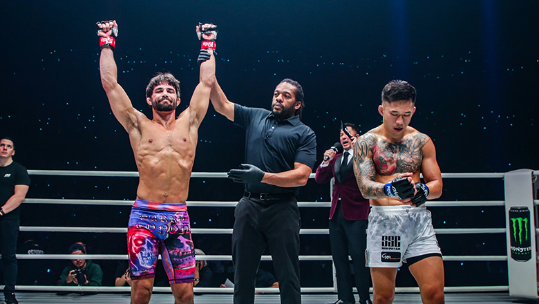 Martin Nguyen lost to Garry Tonon in the first half, lost the opportunity to paint the One Championship - Photo 1