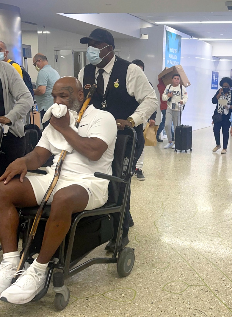 Mike Tyson must be in a wheelchair at the age of 56 - Photo 2
