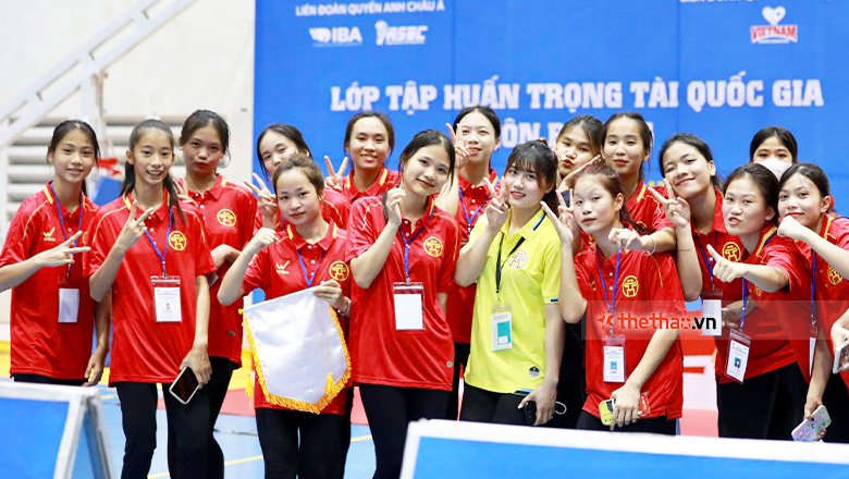The movement blooms, more and more female boxers participate in young boxing nationwide - Photo 14