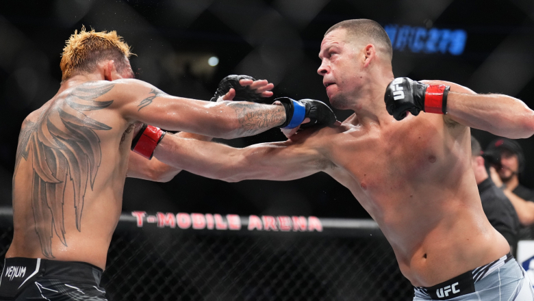 UFC 279 results: Nate Diaz beat Tony Ferguson on the day of bowl of octagon - Photo 1