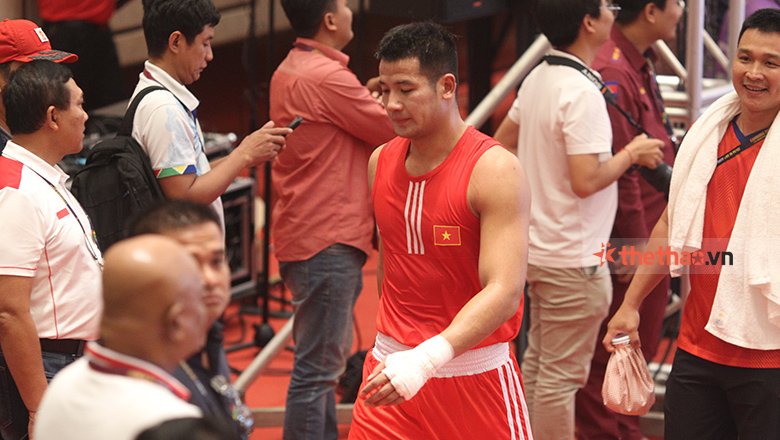 Nguyen Manh Cuong pressed nearly 20kg to attend ASIAD - Photo 1