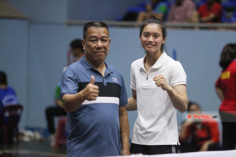 Nguyen Thi Tam, Nguyen Van Duong Khan because of cheering juniors in the young boxing tournament - Photo 3