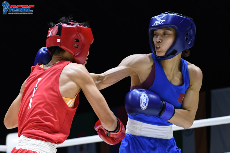 Nguyen Thi Tam meets the old general defeat in the final of Boxing SEA Games 31 - Photo 1