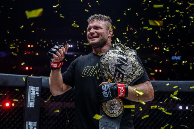 ONE CHAMPIONSHIP FIGHT NIGHT 5: MALYKHIN DE RIDDER - Photo 1