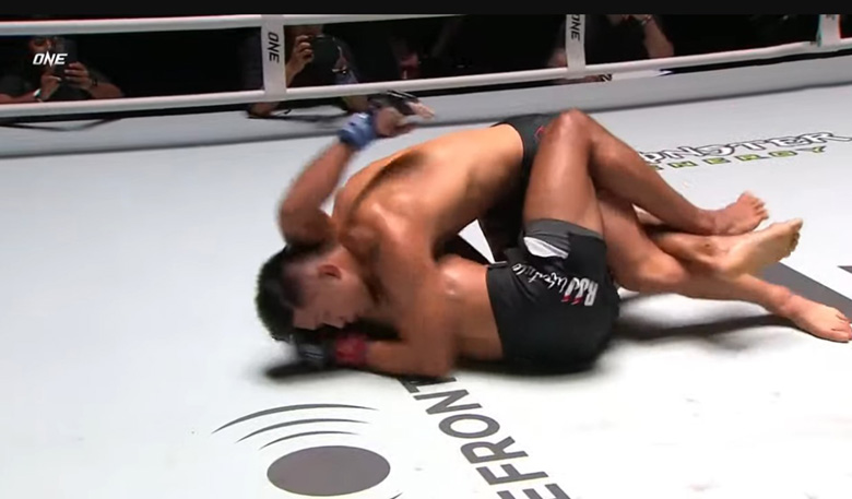 The results One Fight Night 7: Martin Nguyen overwhelmed Casotti, find the feeling of victory - Photo 1