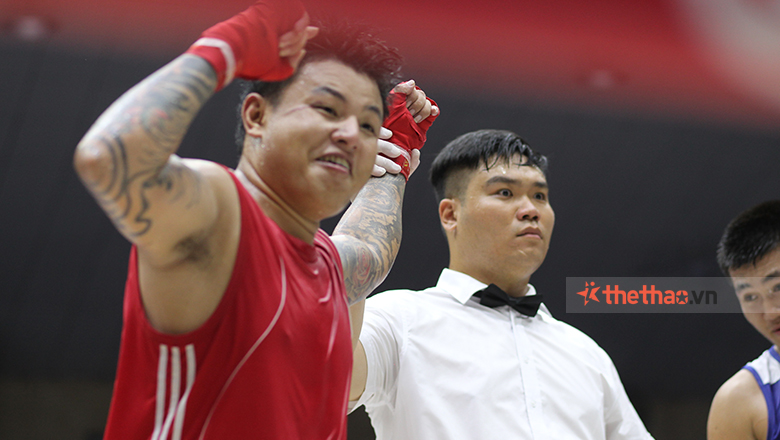 Rare story in the national boxing tournament: 2 boxers attending a pair of matches were eliminated - Photo 1
