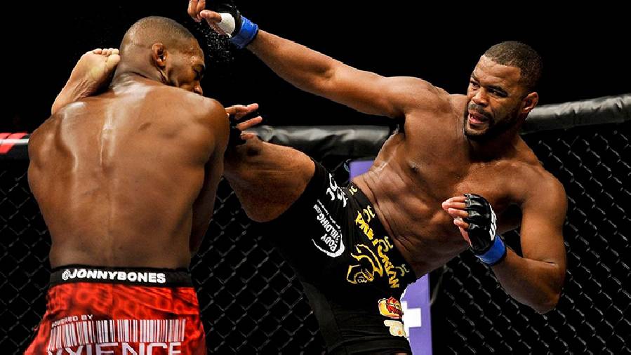 Legendary Rashad Evans re -export at the age of 42, playing in Khabib's tournament - Photo 3