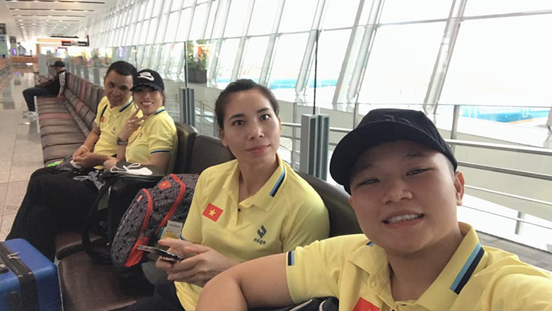 Recruiting Vietnamese women's boxing to the airport 5 hours early - Photo 2