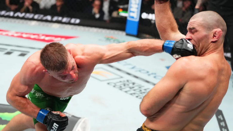 UFC 297: Sean Strickland lost to the Du Plessis button, lost the Middleweight Championship - Photo 1