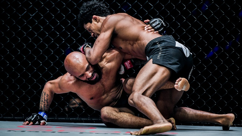 The One Championship champion is ready to rematch with Demetrious Johnson - Photo 1