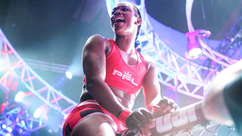 The Queen Boxing won the first on MMA - Photo 1